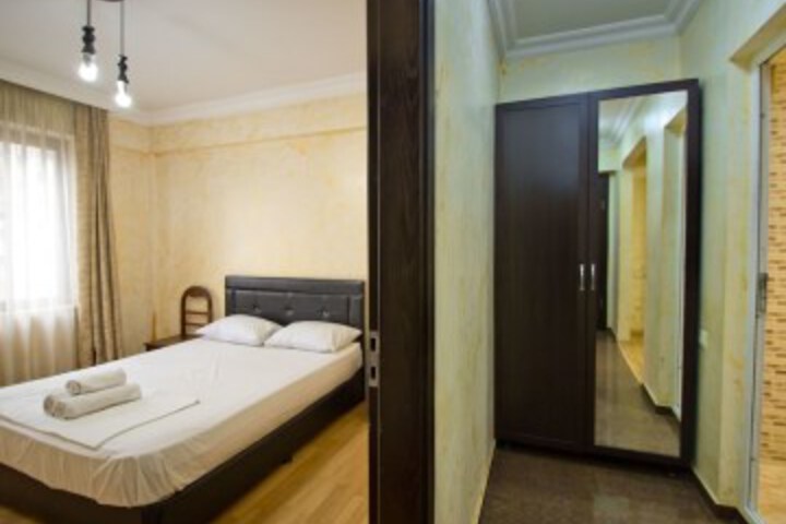 Room 56 of 93
