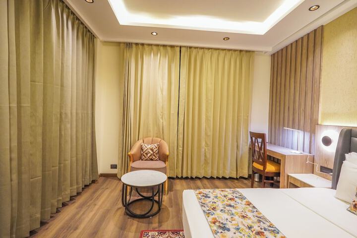 Room 17 of 51