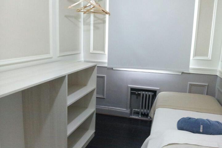 Room 35 of 56