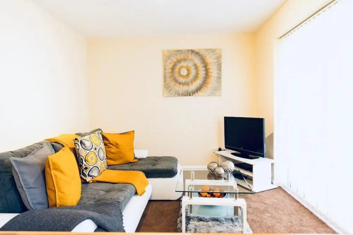 Room 2 of 13