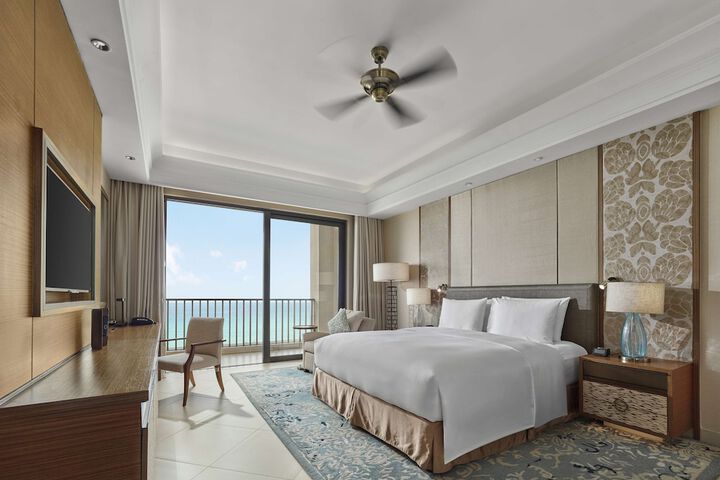Room 27 of 111