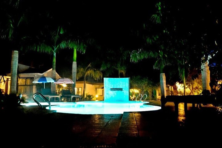 Pool 63 of 81
