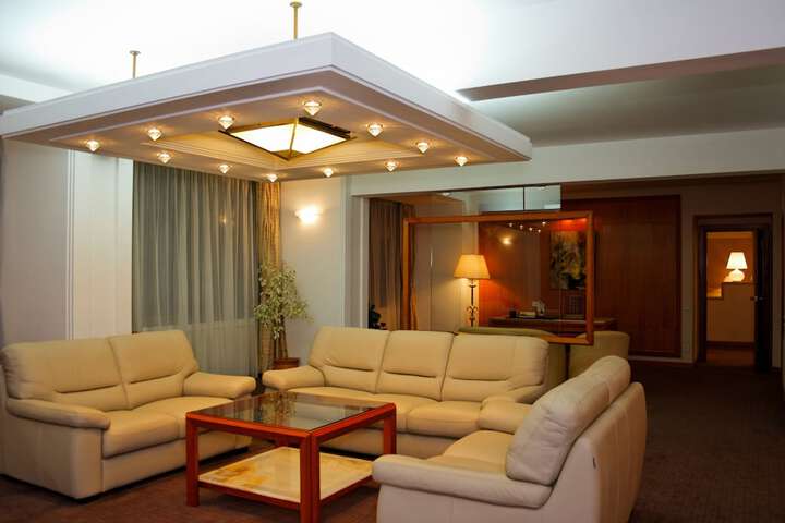 Room 50 of 91