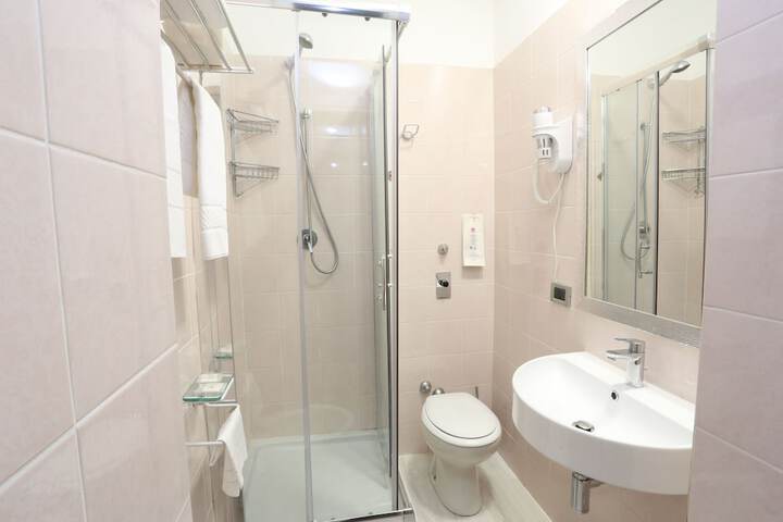 Clean Restrooms