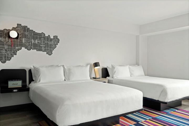 Room 26 of 54