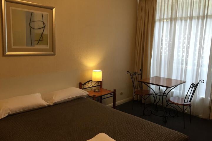 Room 16 of 52