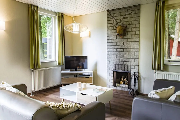 Photo of Garden-view Bungalow With a Fireplace in the Veluwe