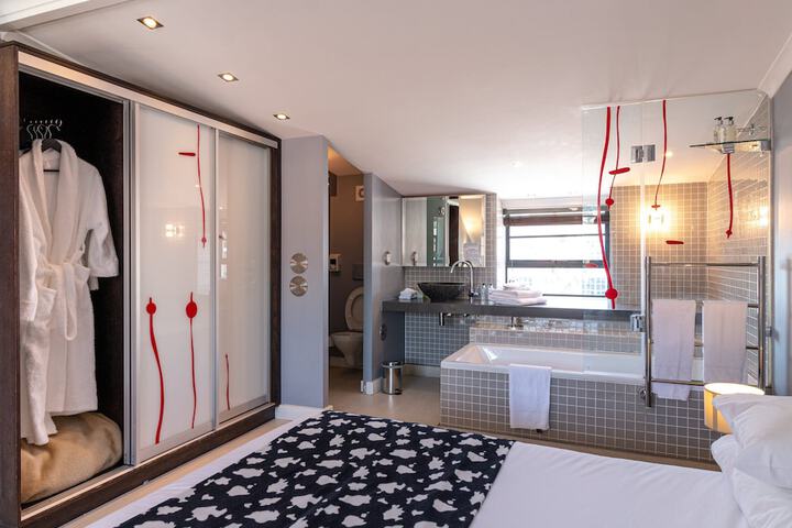 Room 75 of 138