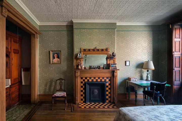 The Harlem Flophouse in New York, NY