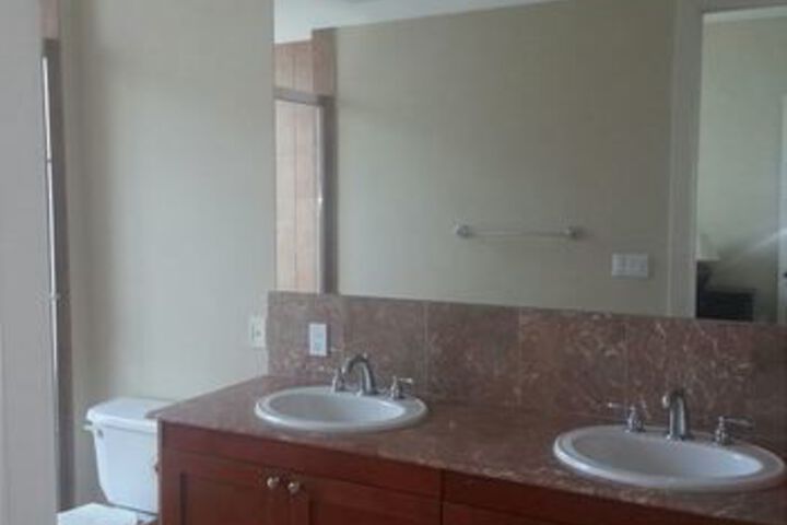 Room 8 of 54