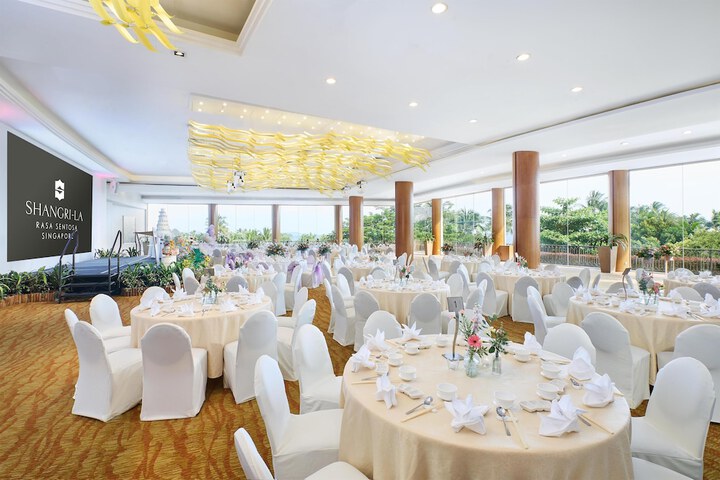 Wedding/Banquet 77 of 92