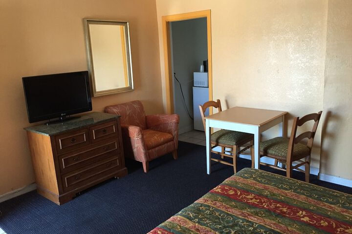 Room 7 of 23