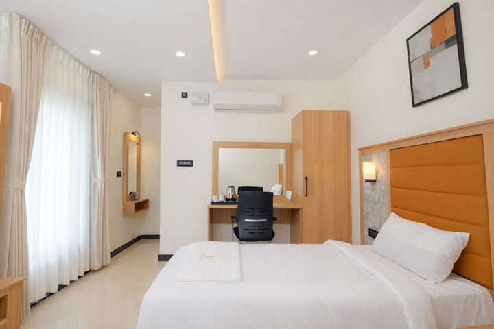 Room 8 of 54