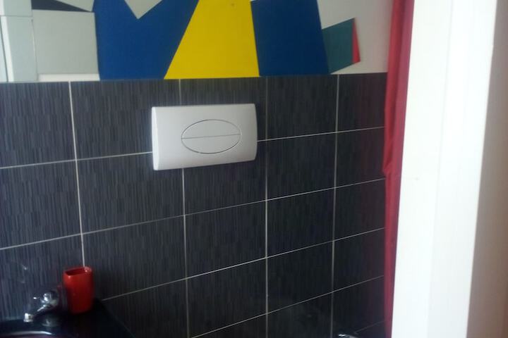 Room 11 of 53