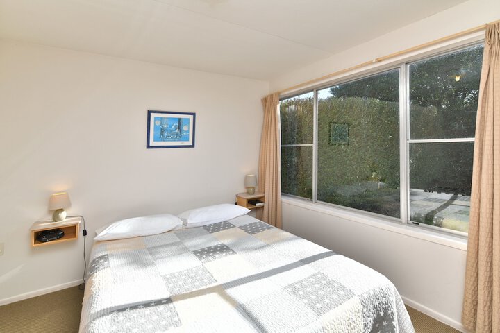 Room 14 of 64