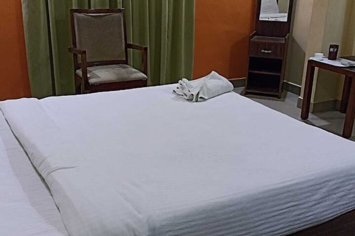 Room 11 of 23