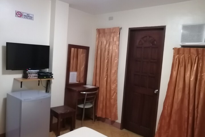Room 16 of 79