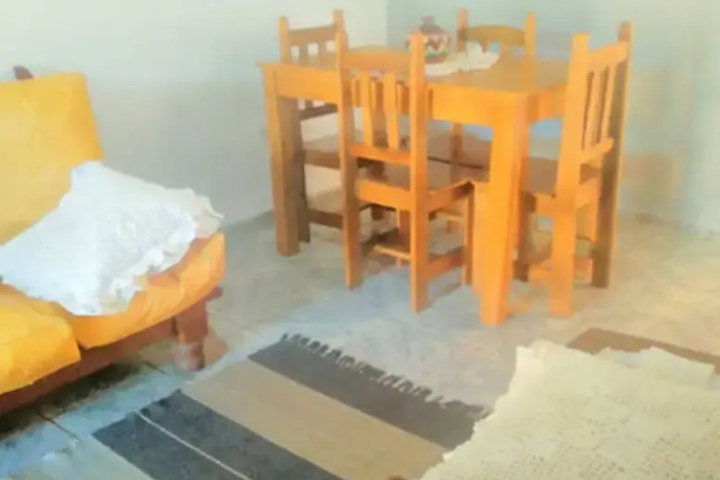 Room 2 of 6