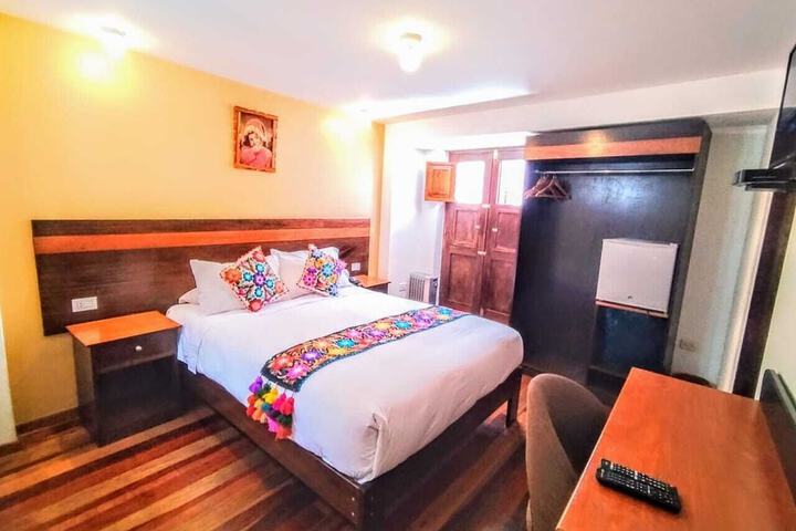 Room 2 of 31