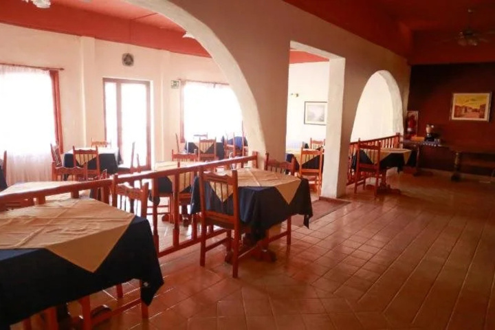 restaurant