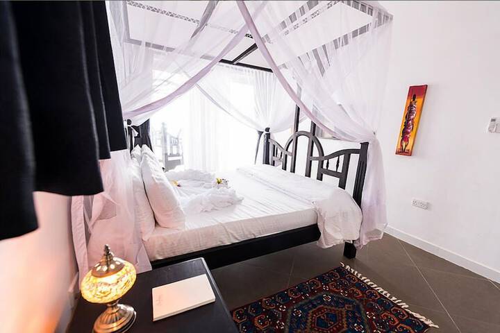 Room 4 of 57