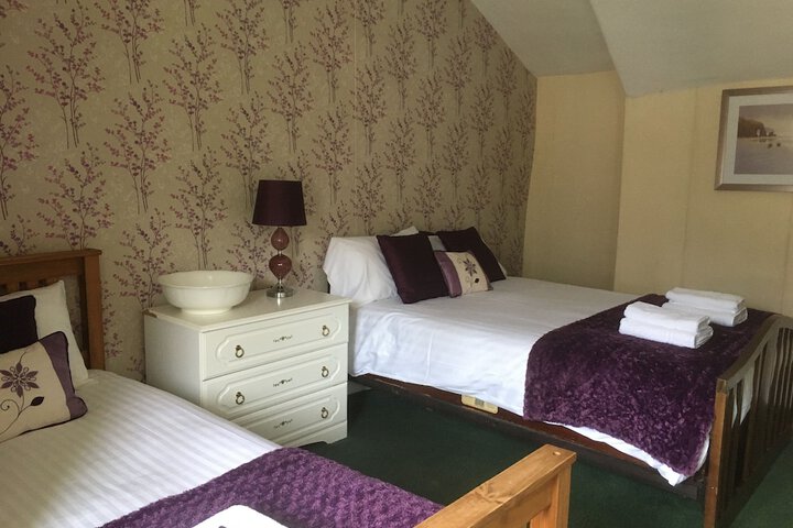Room 2 of 15