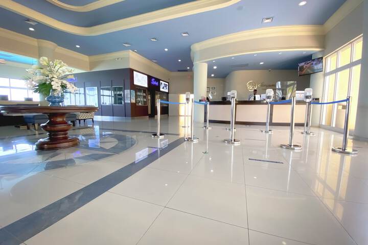 Guest Lobby