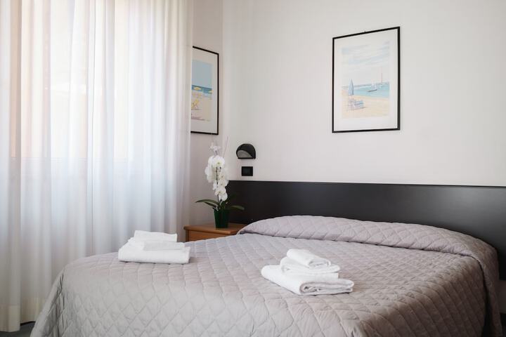 Room 22 of 72