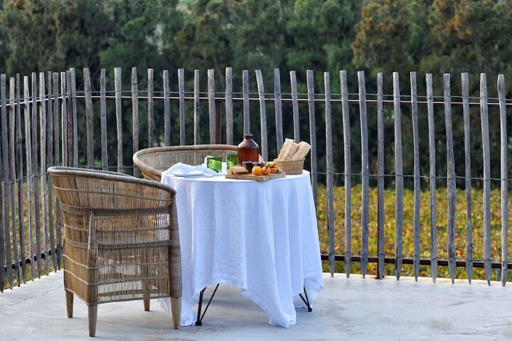 Breakfast/Coffee Service 91 of 121