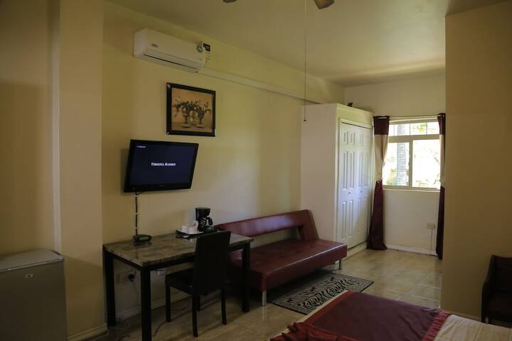 Room 21 of 68