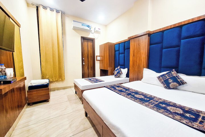 Room 7 of 26