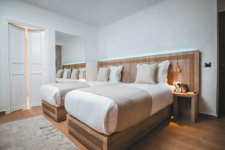 Room 41 of 105