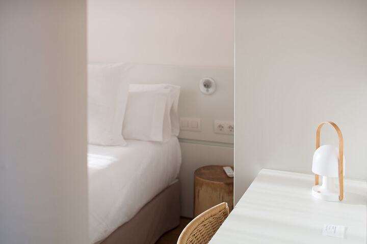 Room 13 of 70