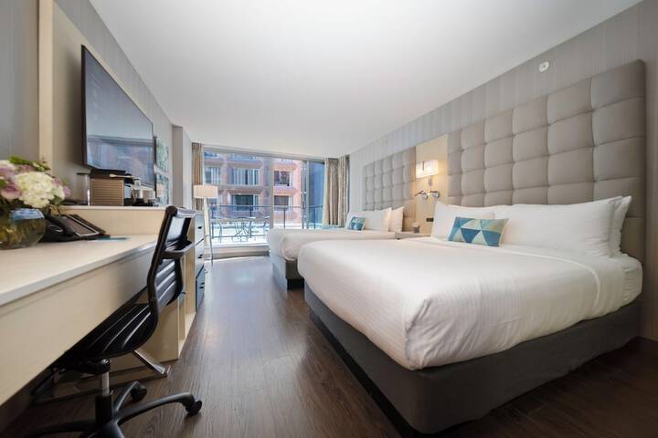Room 21 of 80