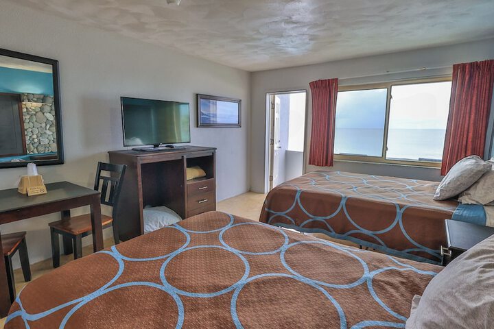 2 Double Beds (55 of 59)
