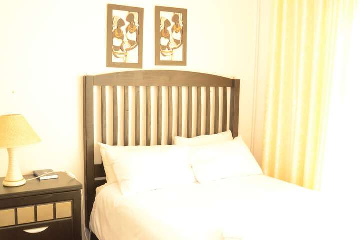 Room 6 of 7