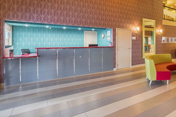 Hotel Interior 7 of 49