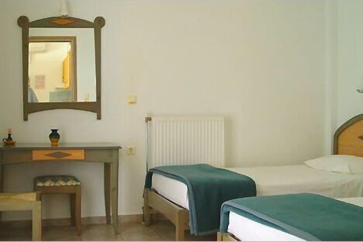 Room 3 of 21