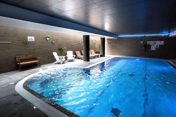 Pool 46 of 131