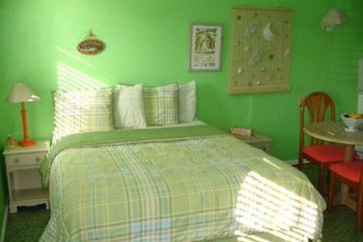 Room 14 of 26
