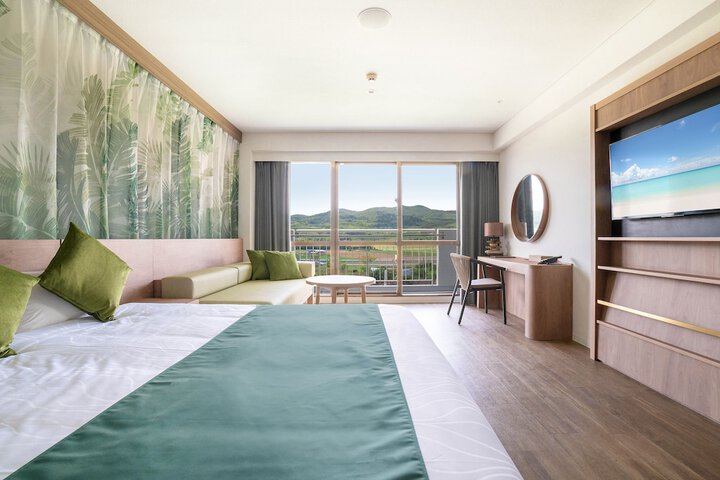 Room 17 of 157