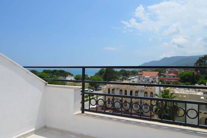 Terrace/Patio 6 of 22