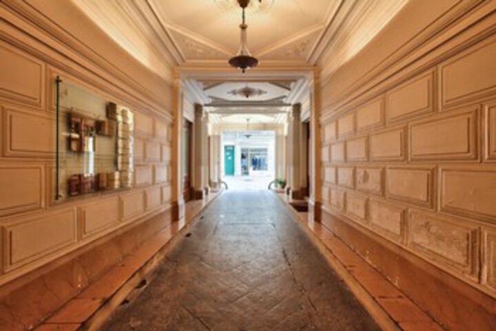 Hotel 4 of 11