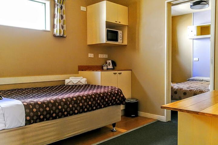 Room 19 of 74