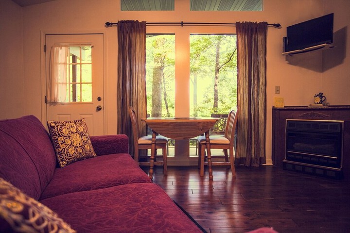Room 20 of 137