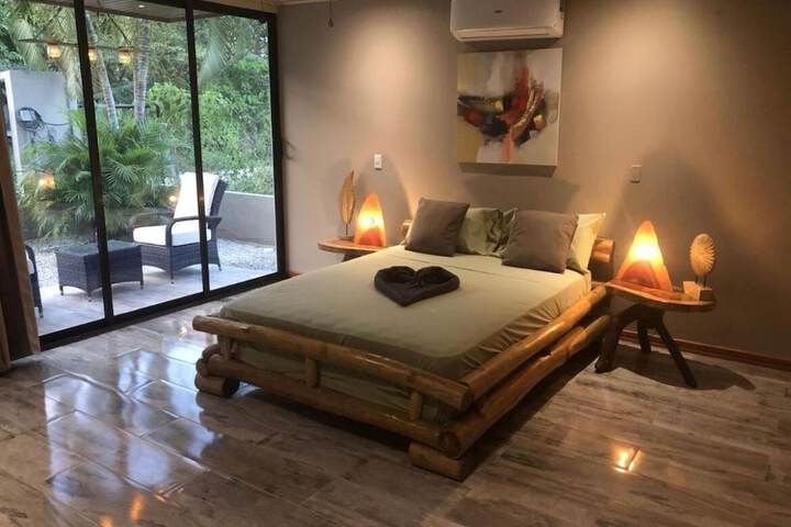 Room 3 of 25