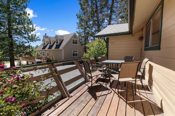 Standard 2 Queen Beds Garden View Balcony (49 of 86)