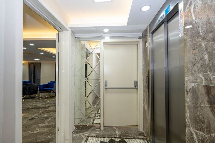 Hotel Interior 18 of 75