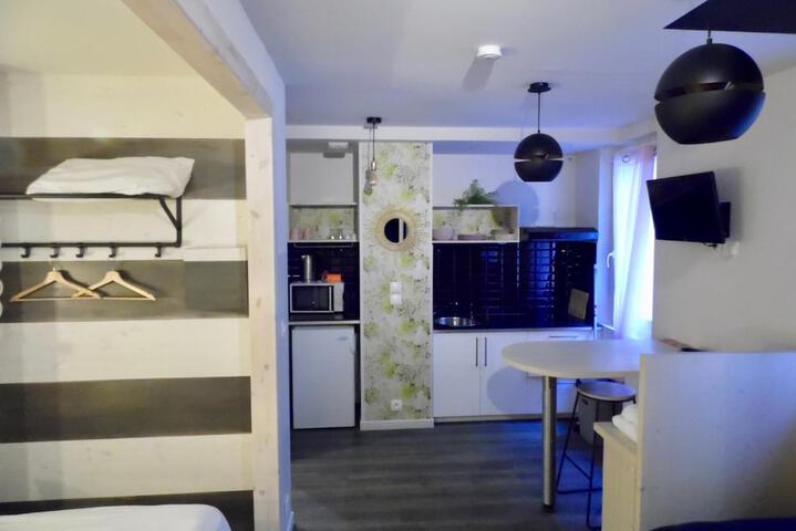 Room 15 of 22