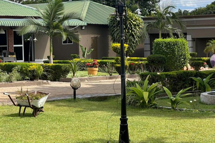 Property Grounds 16 of 17